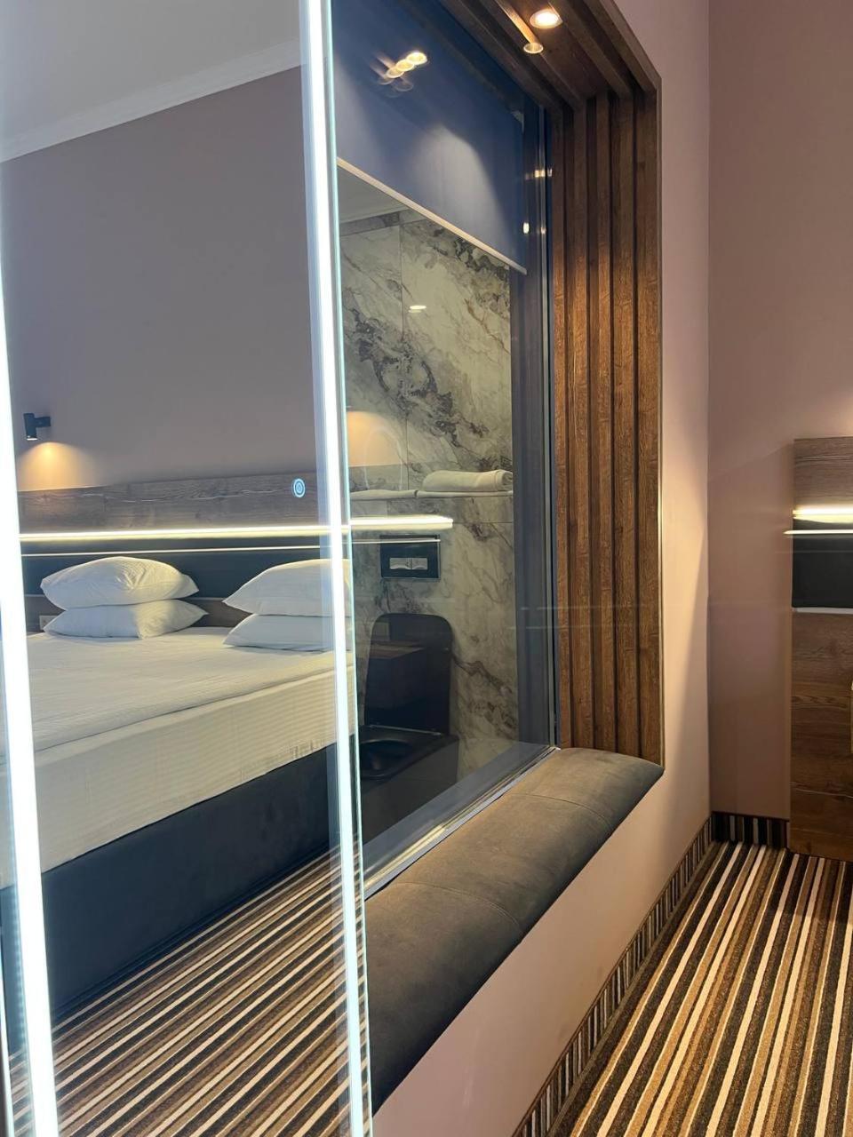 Sapar Standart Hotel Szymkent Zewnętrze zdjęcie