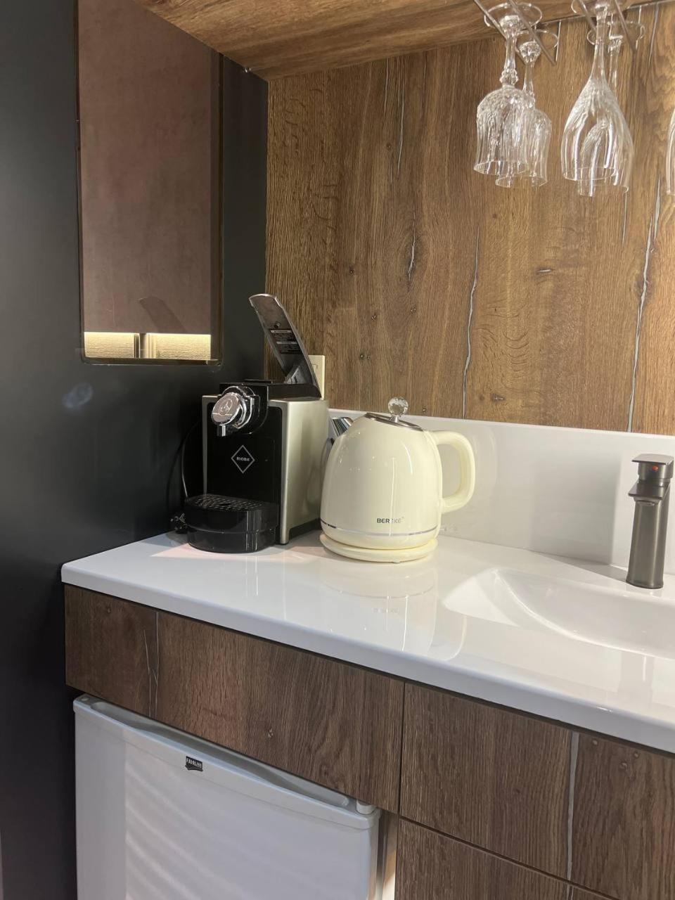 Sapar Standart Hotel Szymkent Zewnętrze zdjęcie