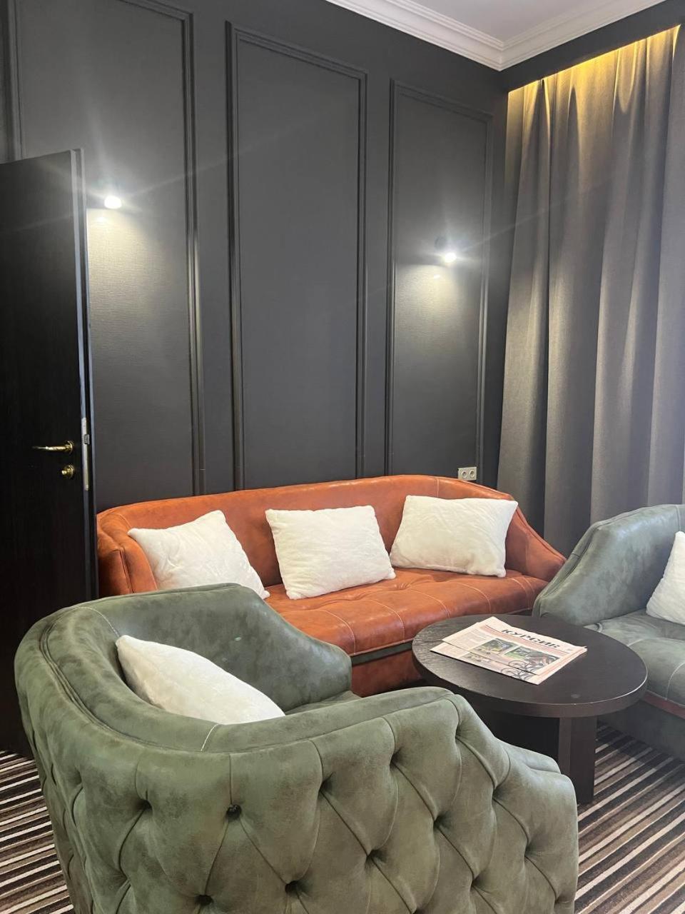 Sapar Standart Hotel Szymkent Zewnętrze zdjęcie