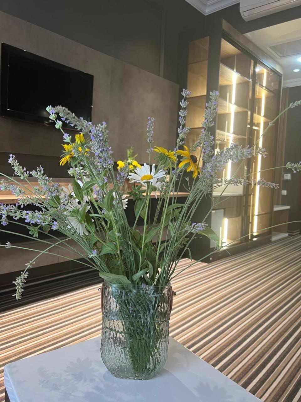 Sapar Standart Hotel Szymkent Zewnętrze zdjęcie