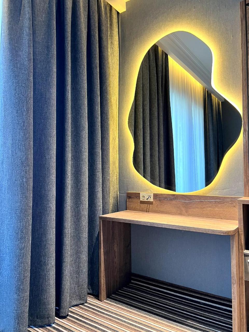 Sapar Standart Hotel Szymkent Zewnętrze zdjęcie